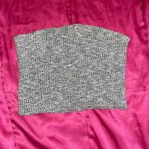 Windsor Gray Crop Top 🤍